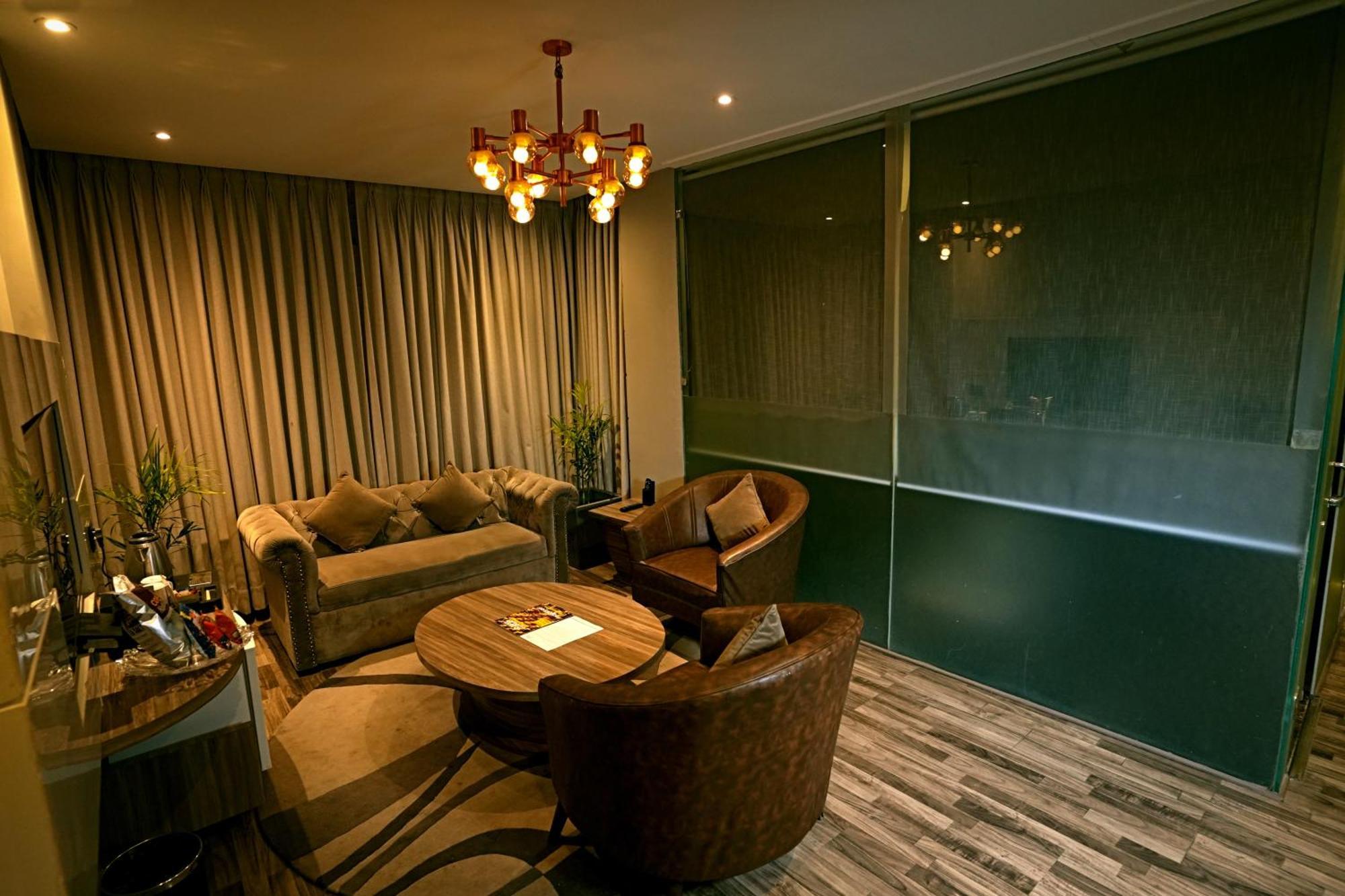 Hotel Sterling Palm Bliss - Rishīkesh Zewnętrze zdjęcie