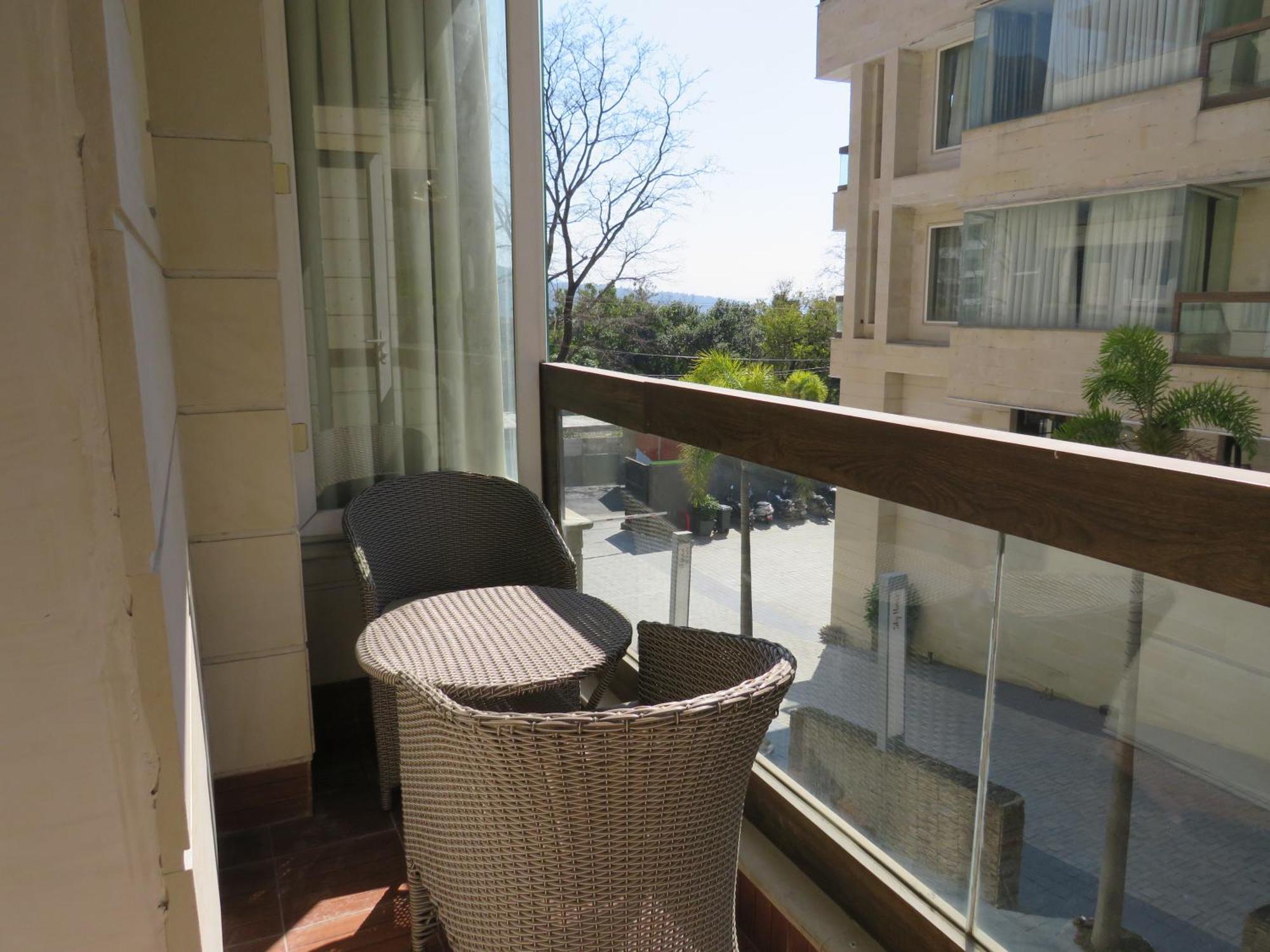 Hotel Sterling Palm Bliss - Rishīkesh Zewnętrze zdjęcie